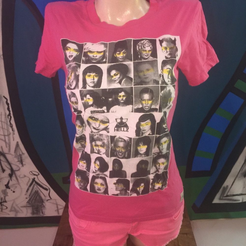 Hellz printed tee